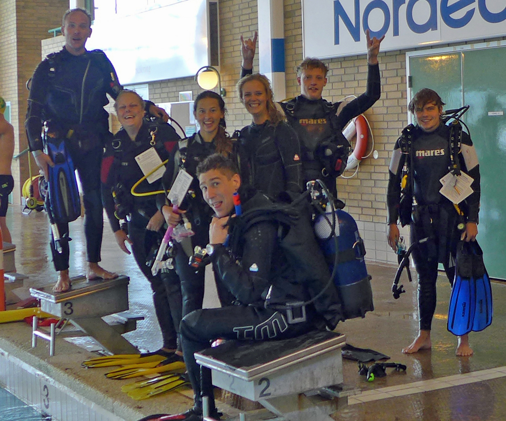 divemaster_kurs_atlantis_dive_college_sweden_go_pro_padi-1